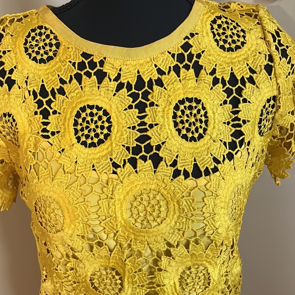 Cheerful Ann Taylor Loft sunflower dress - Picture 2 of 6